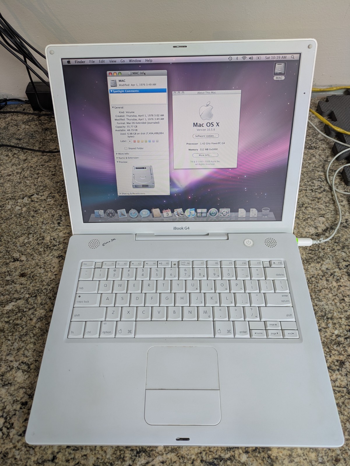 Apple iBook  G4 A1134 14.1" 60GB 512MB 1.42GHz Restored OSX 10.5.6