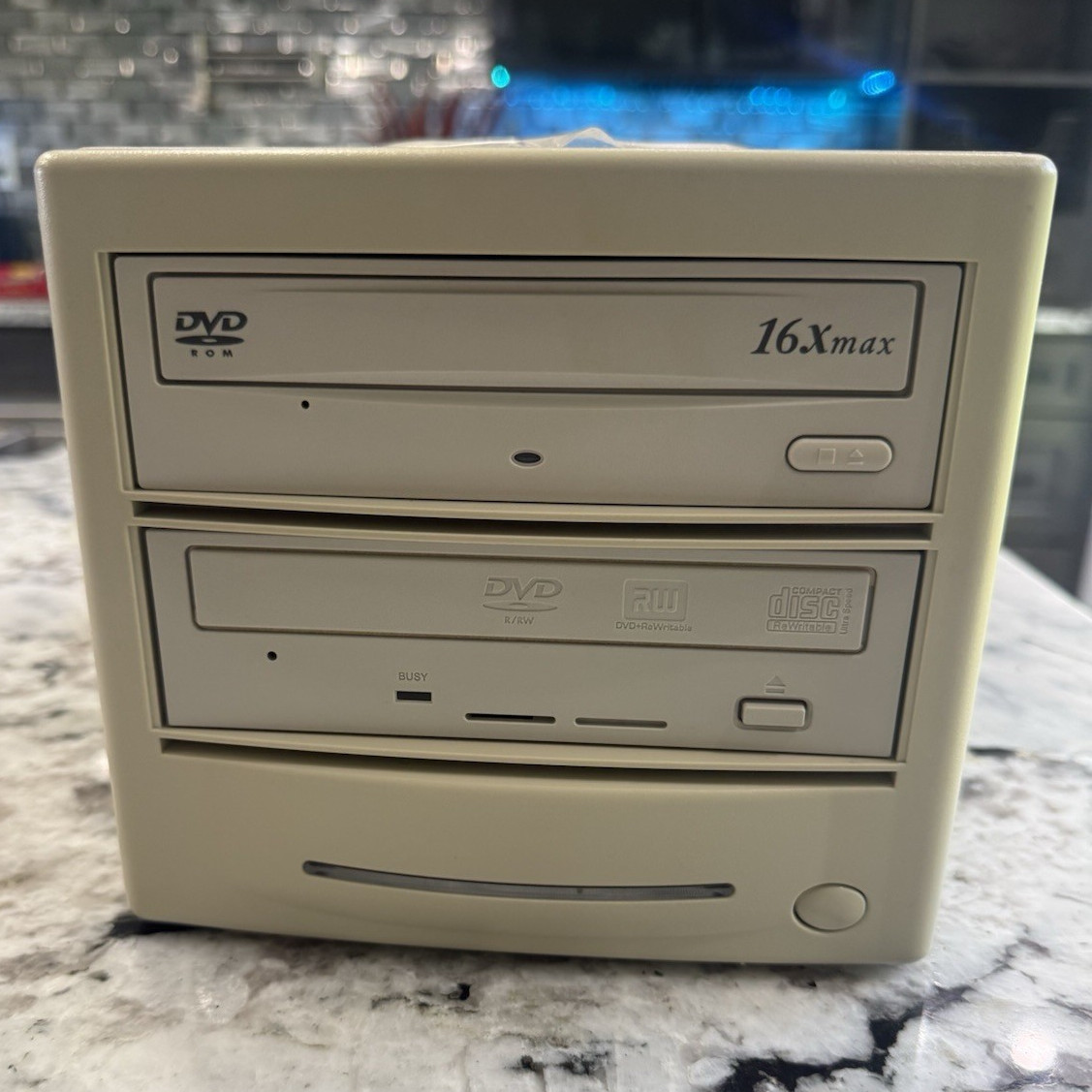 EZ Dupe D1AL DVD Duplicator 16X Single Target Stand-Alone LCD Beige