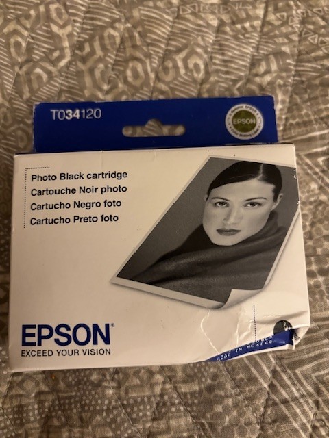New Genuine Epson 34 T0341 Photo Black Ink Cartridge, Expired 01/2010