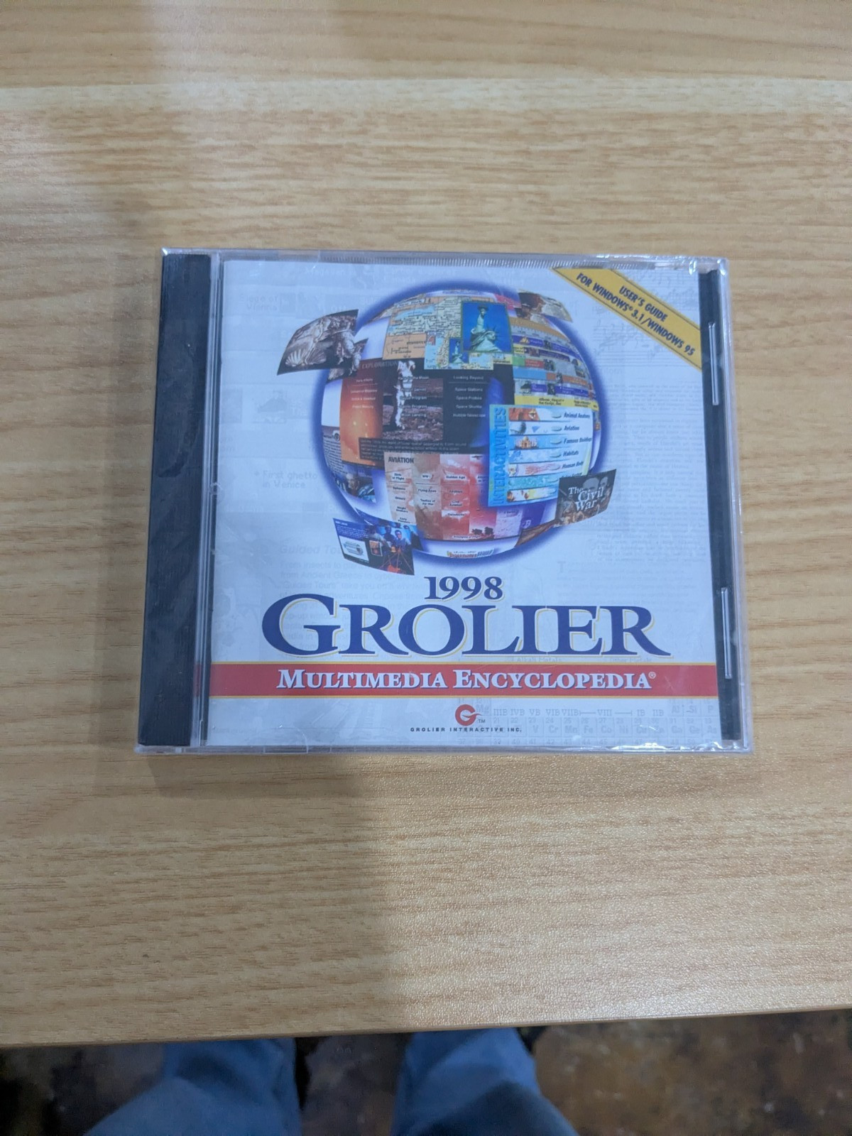 O2 1998 GROLIER Multimedia Encyclopedia PC CD-ROM) New Sealed