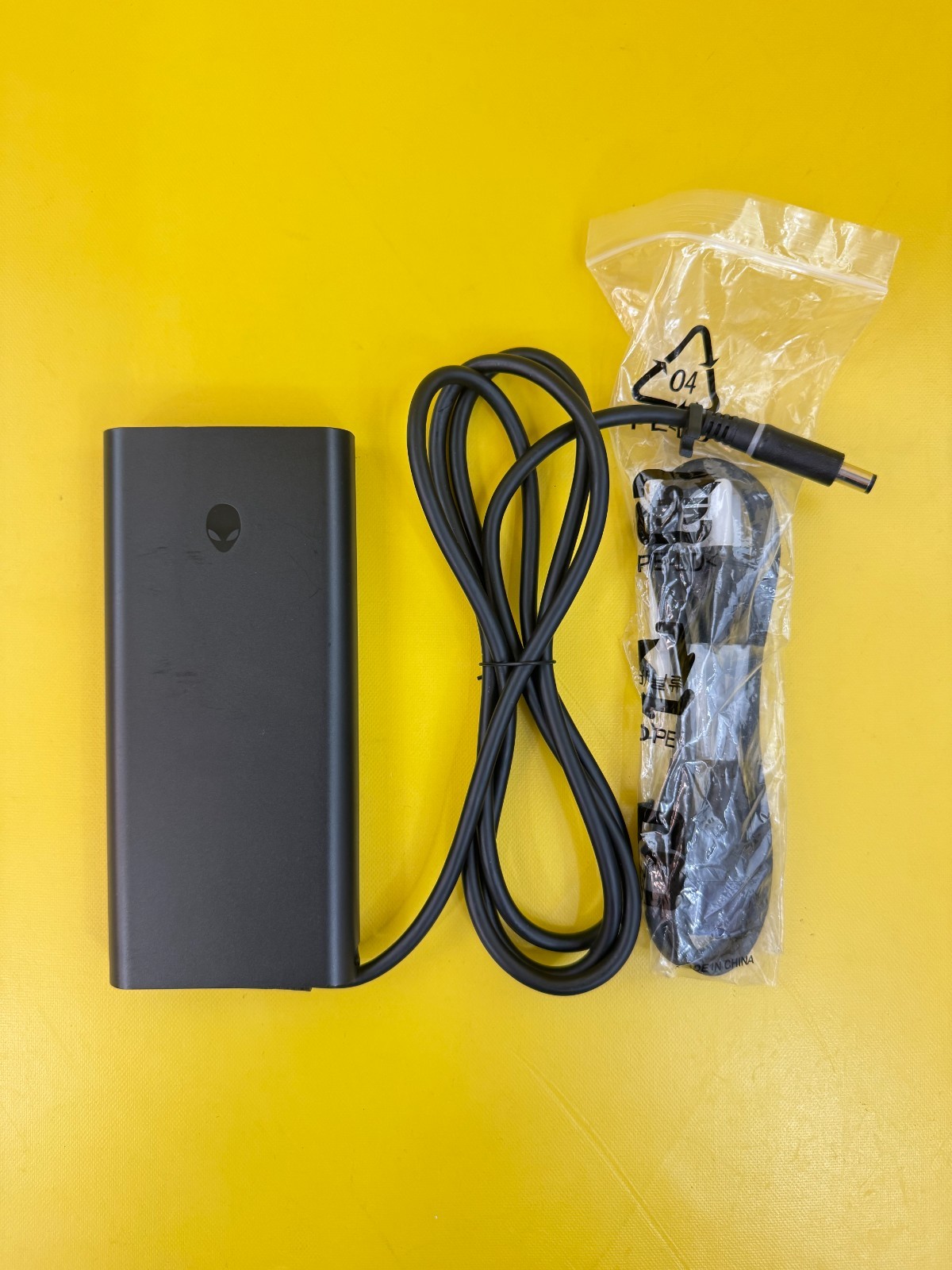OEM AC Adapter Charger for Alienware Dell 360W 18.46A LA360PM230 0Y7YW7 GaN