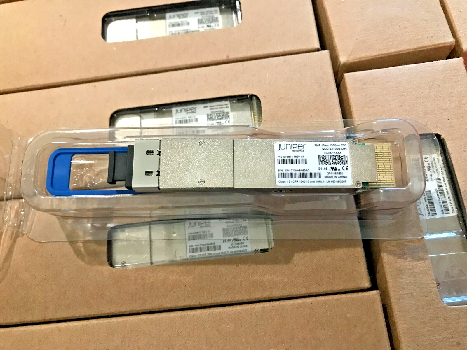 NEW JUNIPER QDD-2X100G-LR4 740-079871 SMF 10km 1310nm 70C Transceiver Module