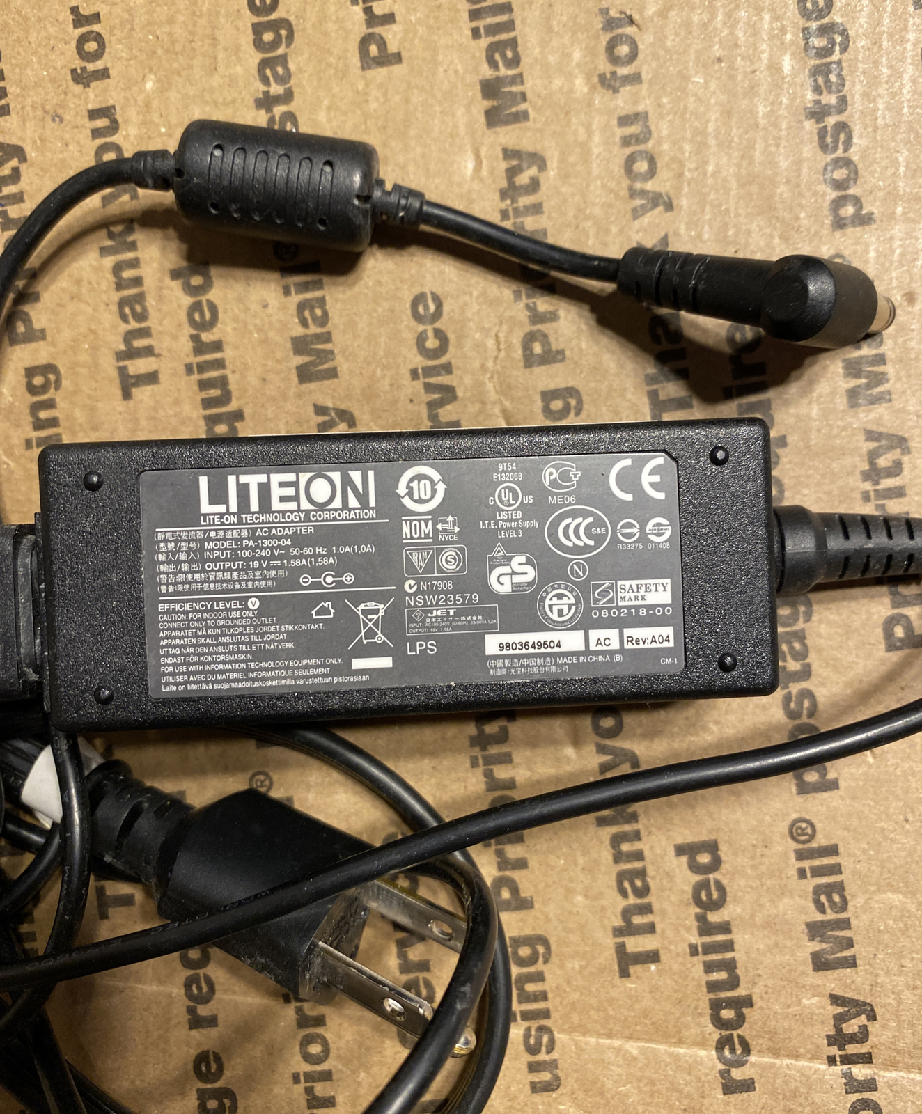 LiteOn Power Supply 19V 1.58A  dell xps10 tablet / latitude st model PA-1300-04
