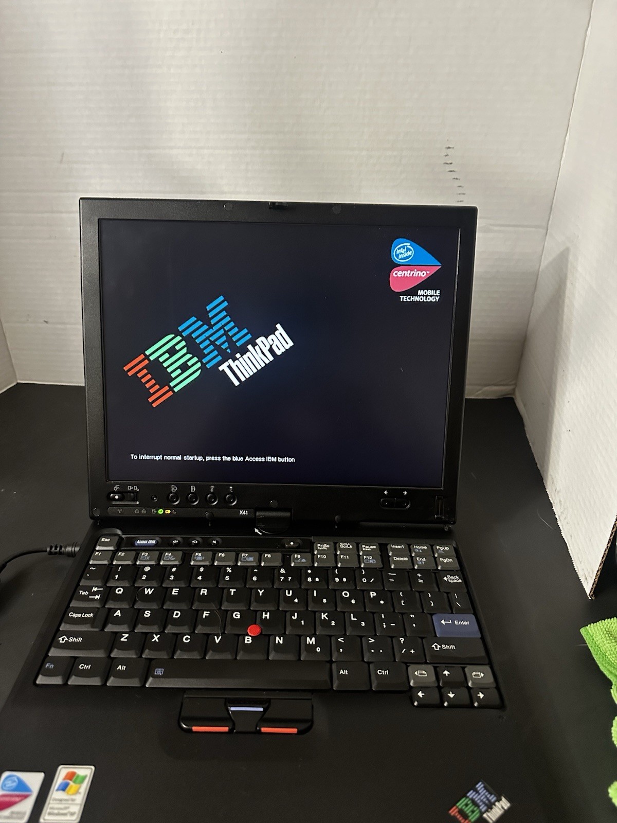 Lenovo Thinkpad X200 2 in 1 Tablet Laptop