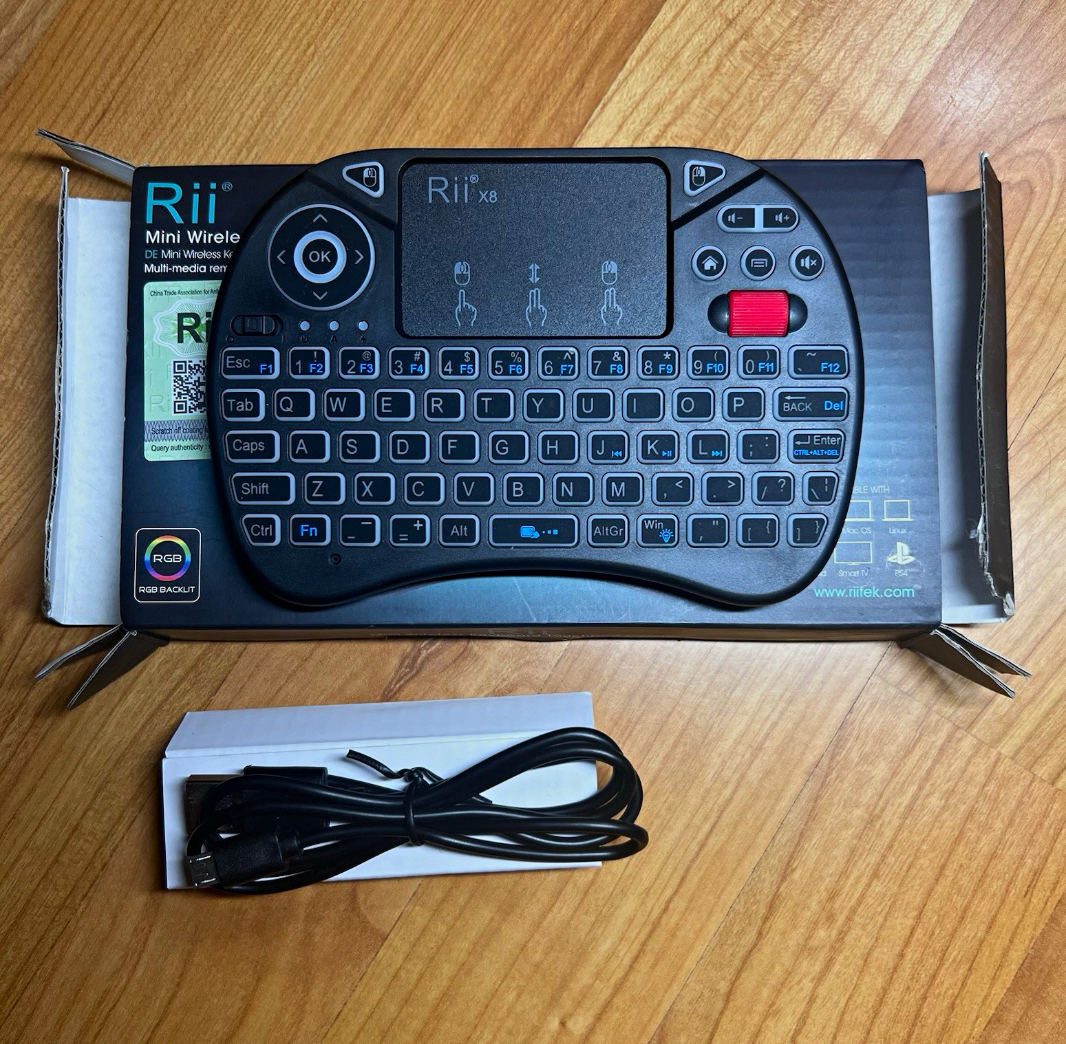 Rii X8 Mini Wireless Keyboard Touchpad Combo English QWERTY - Black