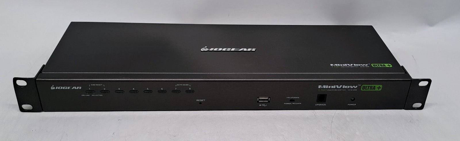 IOGEAR GCS1808  mini view ultra +KVM Switch 8-Port Switch /no Power adapter