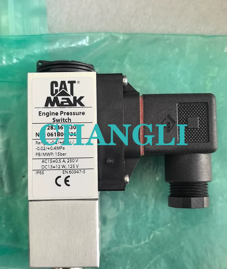 1PCS MAK 061B007366 pressure sensor new via FedEx or DHL