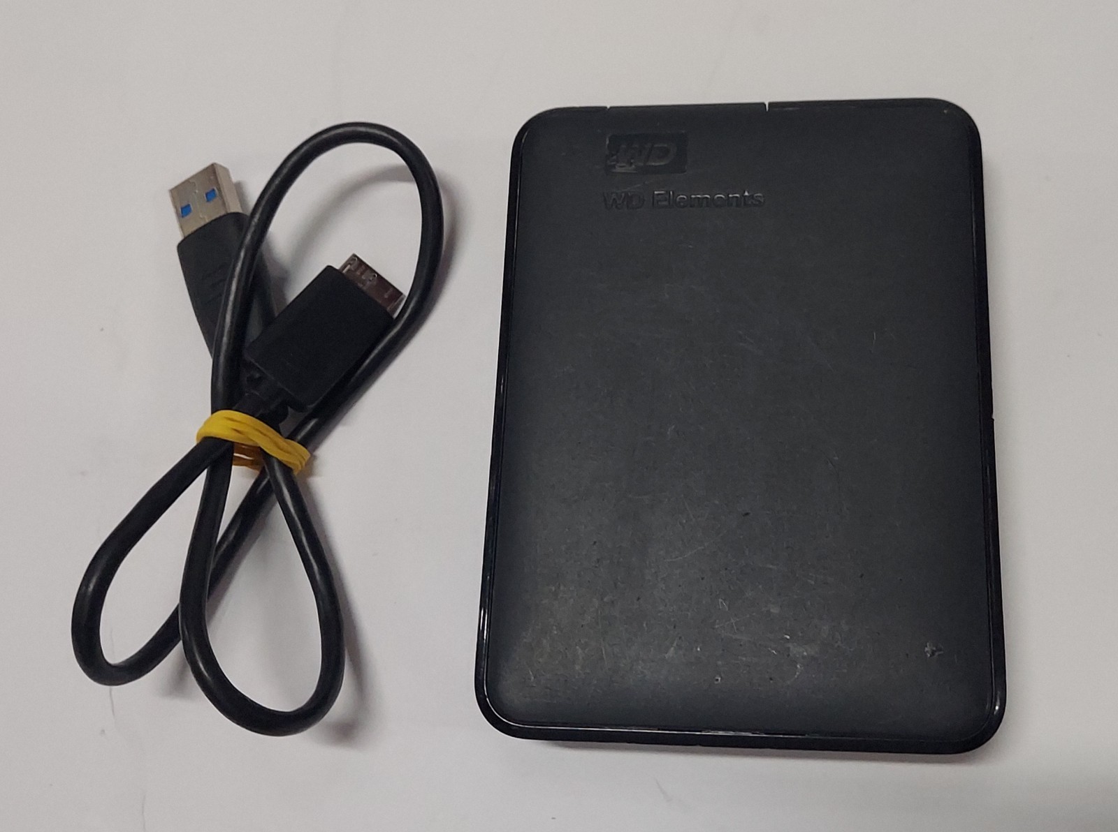 Western Digital WD 4TB Elements USB portable external hard drive WDBU6Y0040BBK