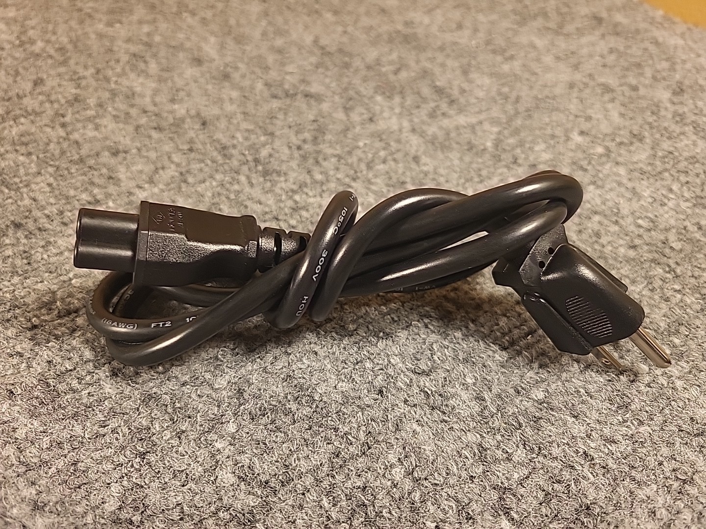 I-Sheng IS-034 3 Prong 125V AC 4 ft Cable SP-30. 7A 125V Power Supply Cord