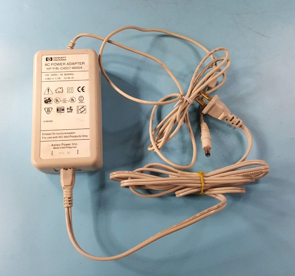 HP C4557-60004 AC Power Adapter