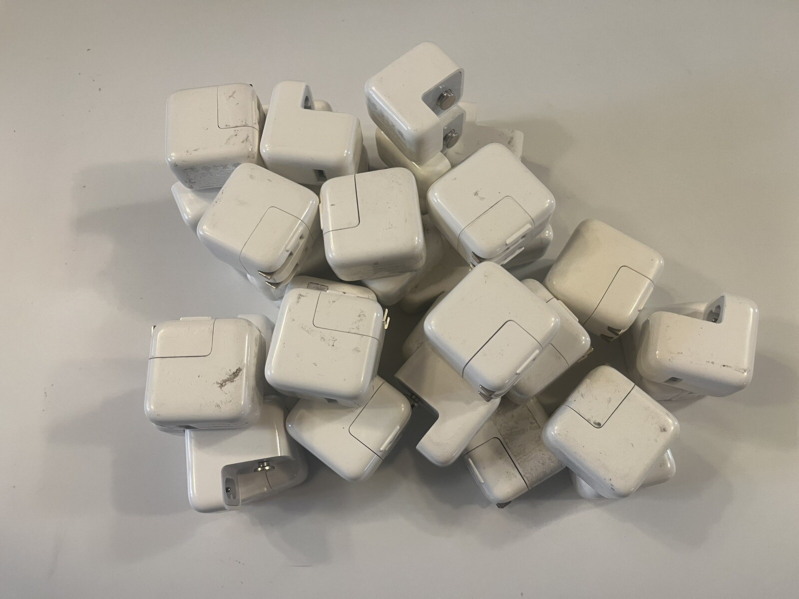 Apple Original 12W Single USB Wall Charger Power Adapter (A1401) 42PC LOT 🔥