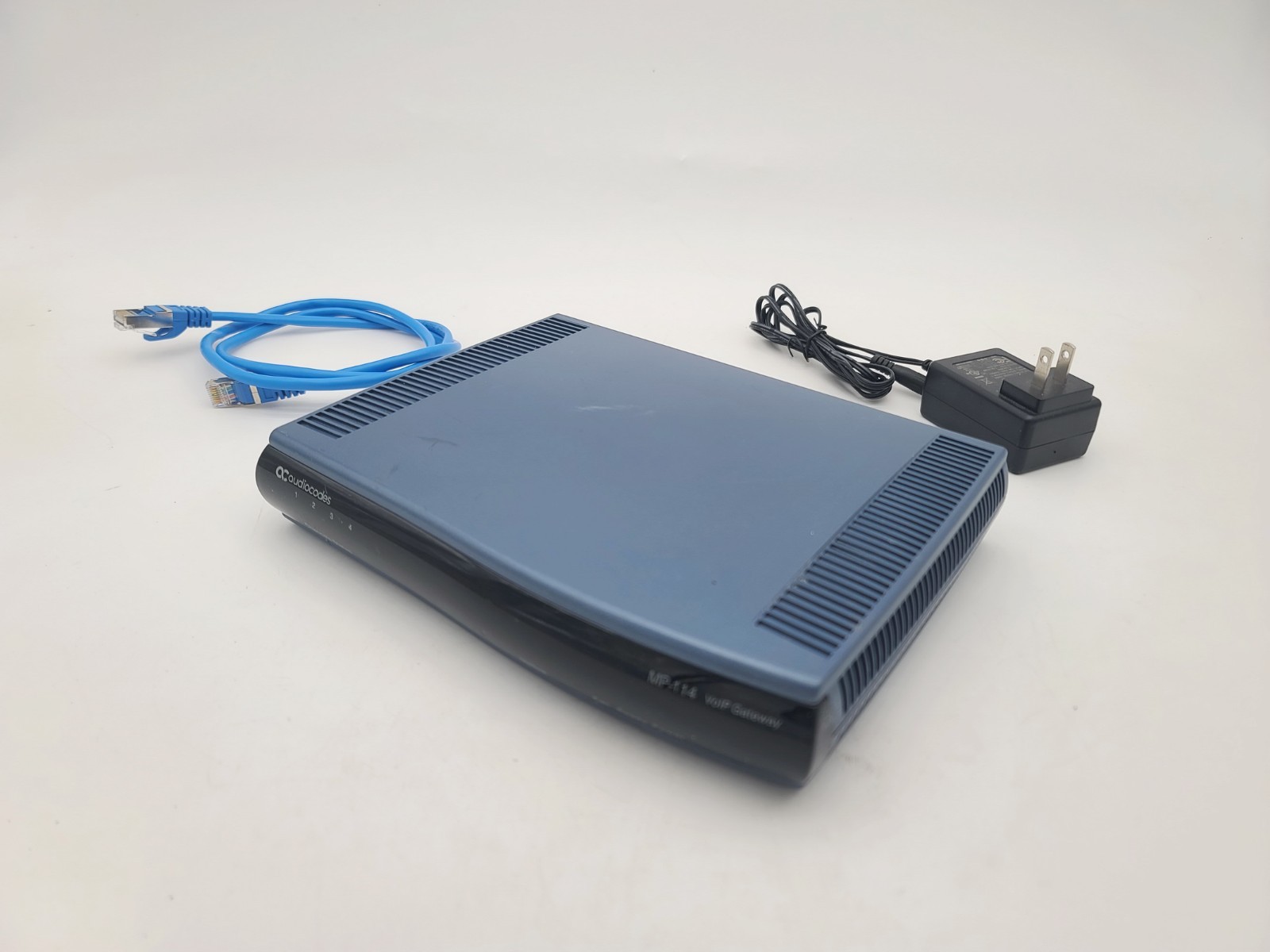 AUDIOCODES MP-114 4FXS SIP VOIP GATEWAY MP114/4S/SIP GGWV00285 W ADAPTER CABLE