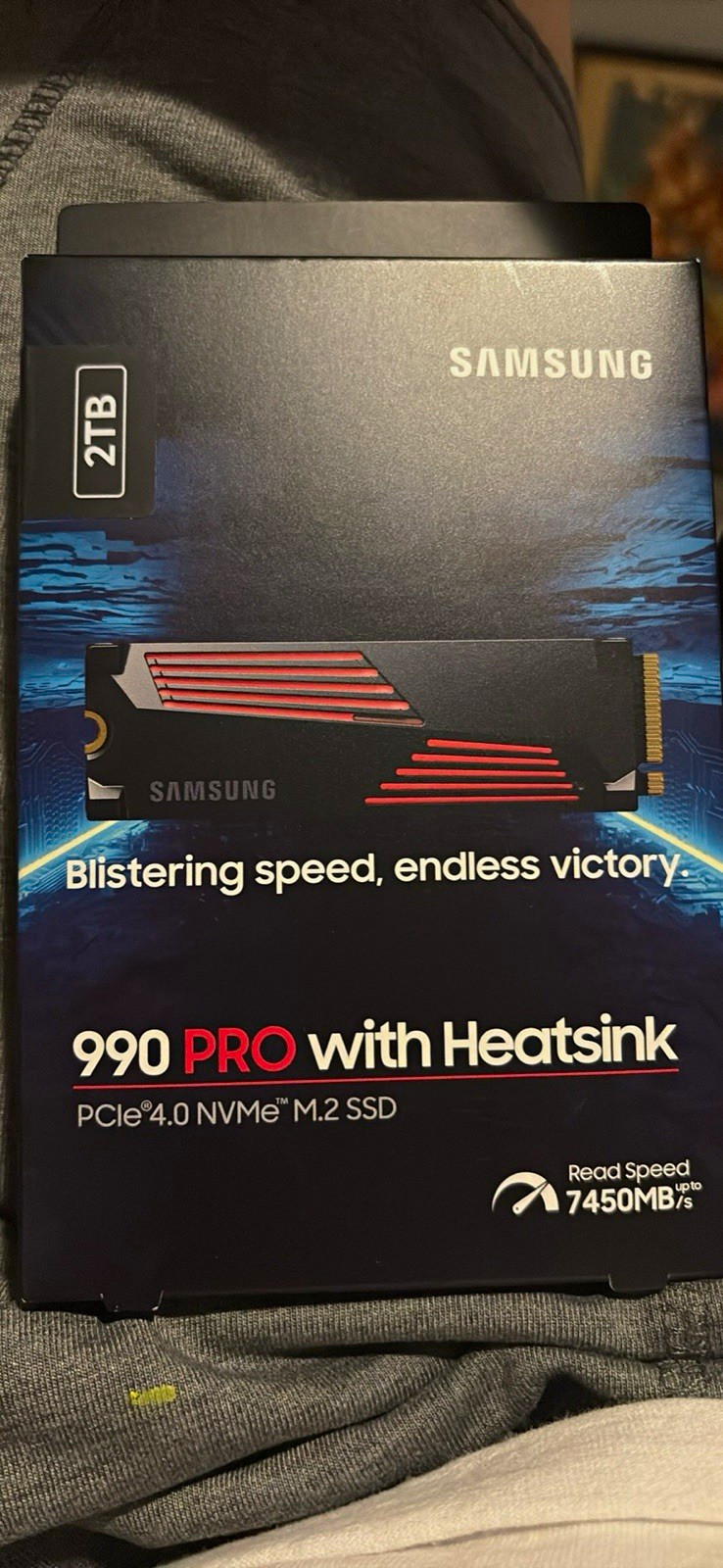 Samsung 990 PRO w/ Heatsink 2TB PCIe 4.0 NVMe M.2 Internal SSD