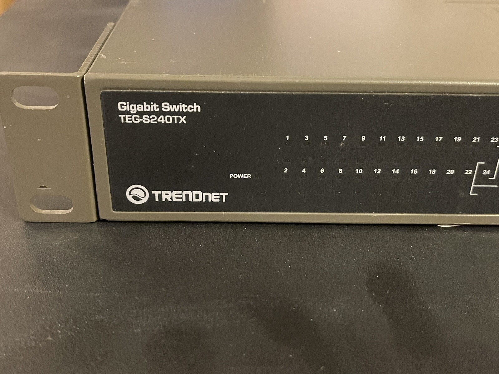 TRENDNET TEG-S240TX - 24 Port Gigabit Switch
