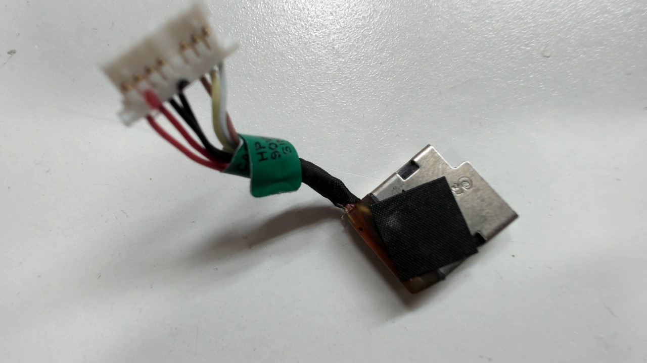 DC IN CONNECTOR W/CABLE