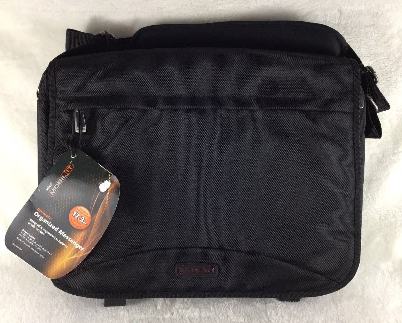 Ativa Mobil-IT Ultimate Organized Messenger, 14.25"H x 17.75"W x 4.75"D, Black