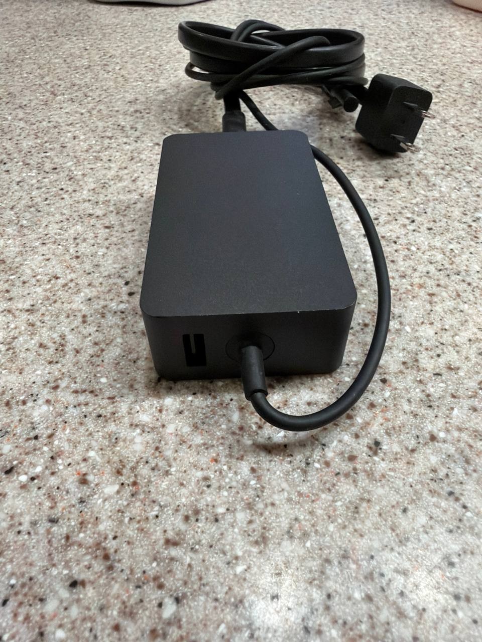 65W Replacement Charger for Microsoft Surface MU65W-A1706 15V 4A Tested
