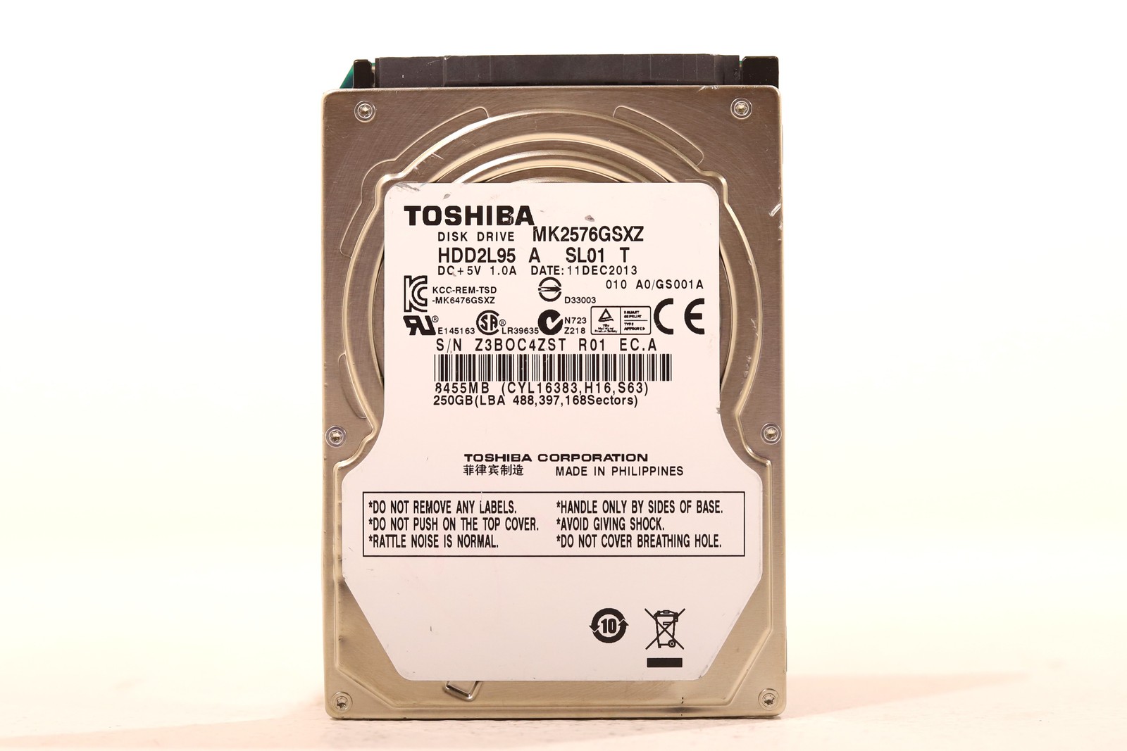 Toshiba MK2576GSXZ 250GB 2.5" 3Gb/s 5.4K RPM SATA Hard Drive P/N: HDD2L95 Tested
