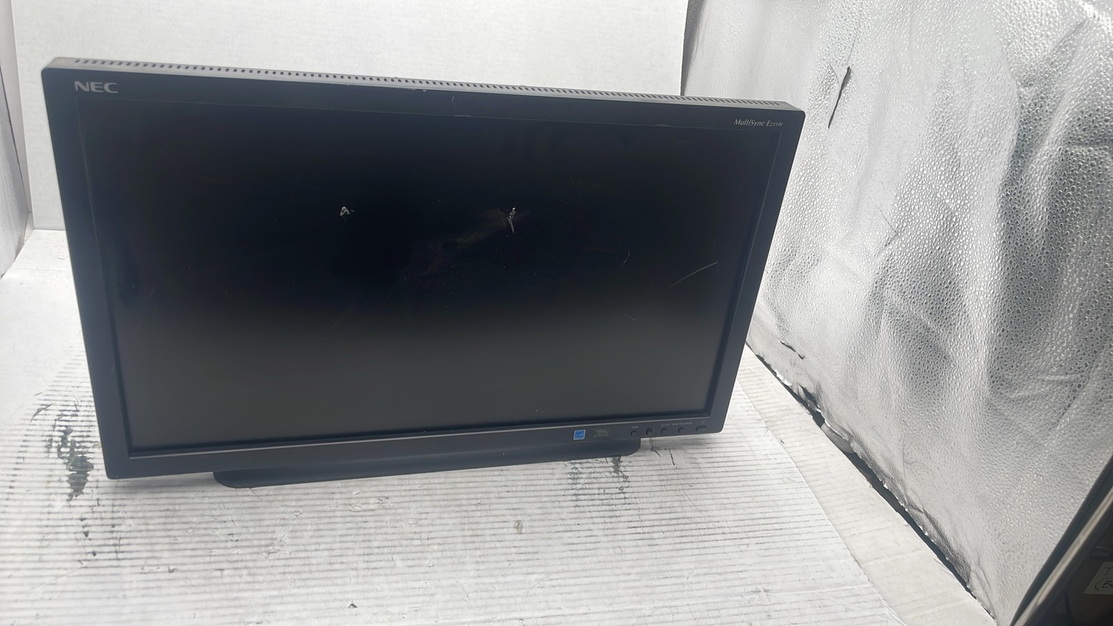 NEC MultiSync E231W-BK 2011 23" Widescreen LED LCD Monitor 1080p FHD DP DVI VGA