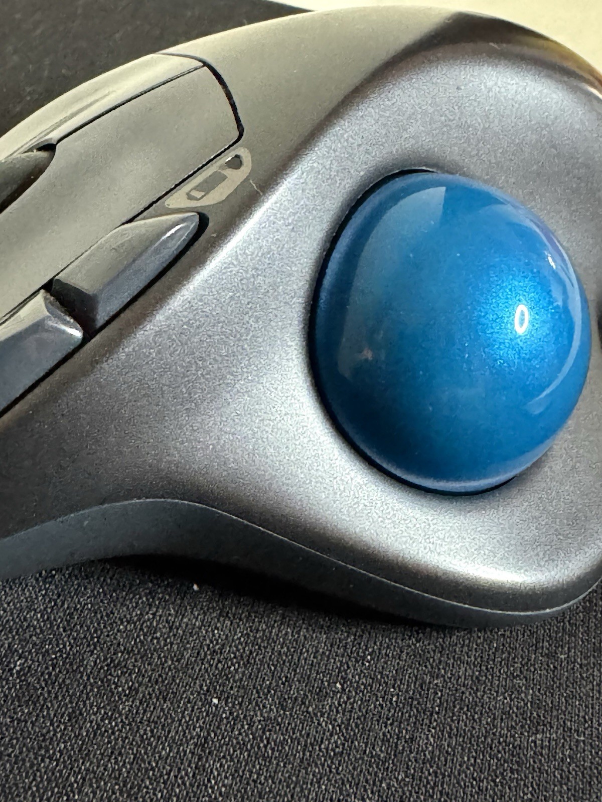 Logitech M570 Wireless Optical Trackball Mouse w/ Unifying Receiver Tested