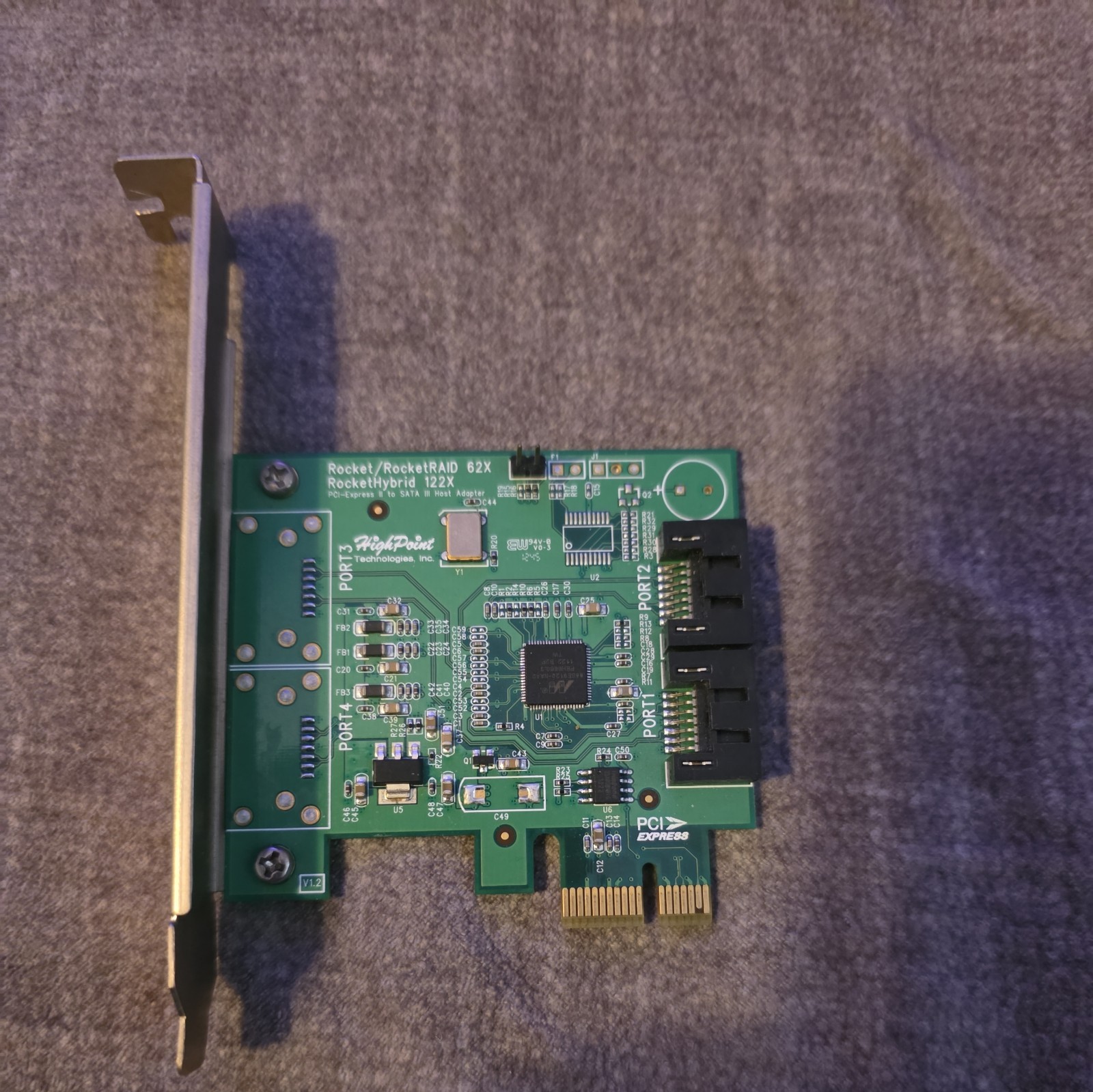 HighPoint Rocket/RocketRAID 62X RocketHybrid 122X Dual Port SATA Host Adapter