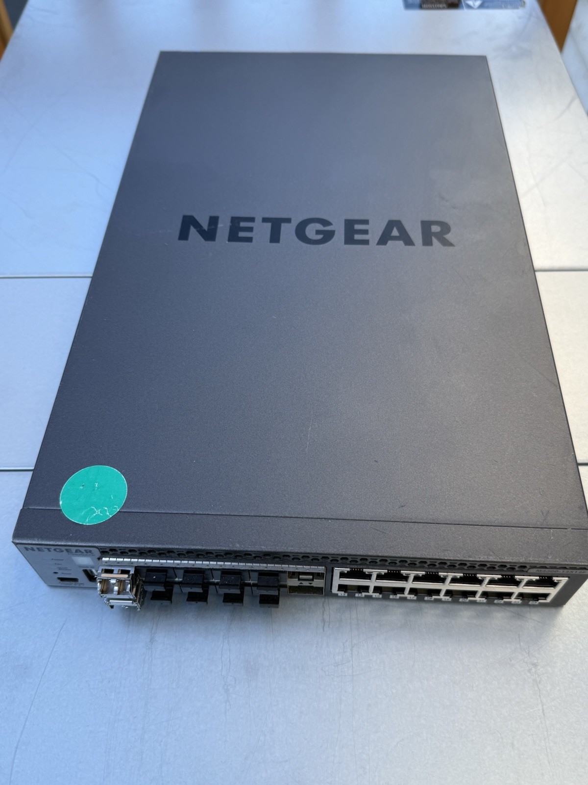 NETGEAR M4300-12X12F XSM4324S 24-Port 10GbE L3 Managed Switch 12xSFP+
