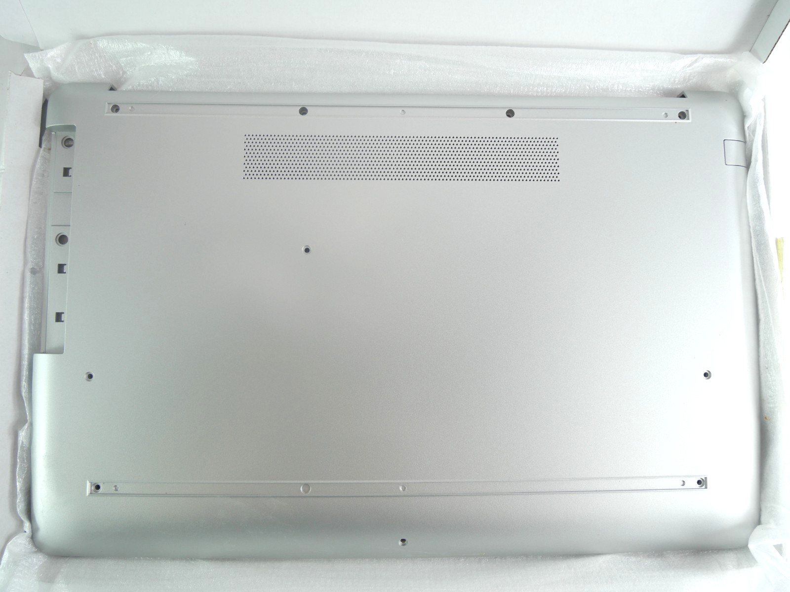 Silver Bottom Case Cover For HP 17BY 17-BY 17T-BY 17-CA L22508-001 6070B1308207