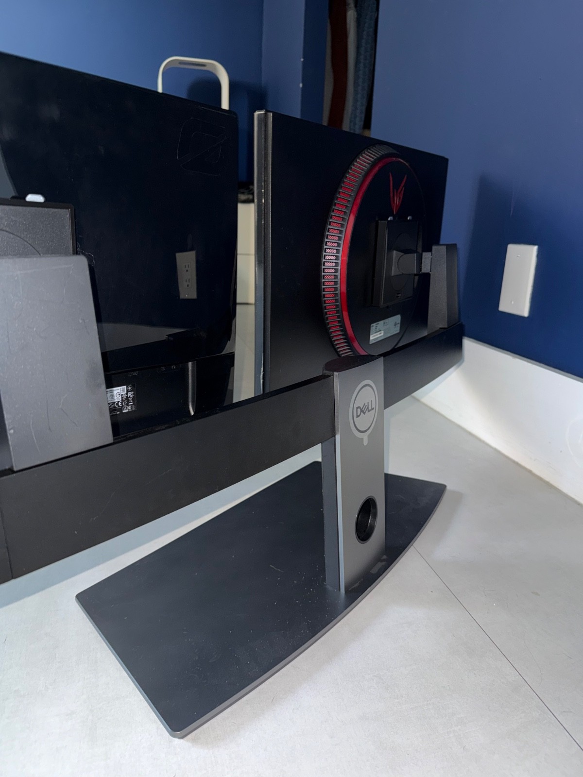 Dell MDS19 Dual Monitor Stand w/ VESA Plates Hardware