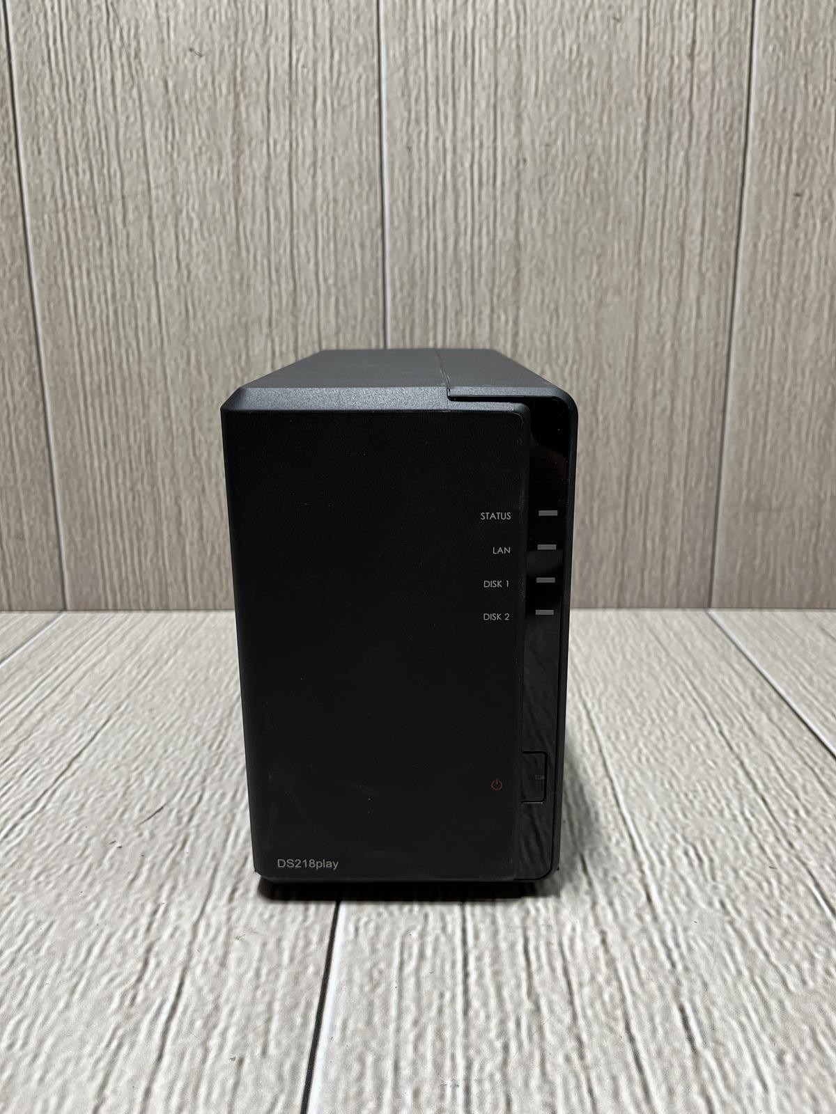 Synology DiskStation DS218play Desktop NAS Server 2x 1TB HDD