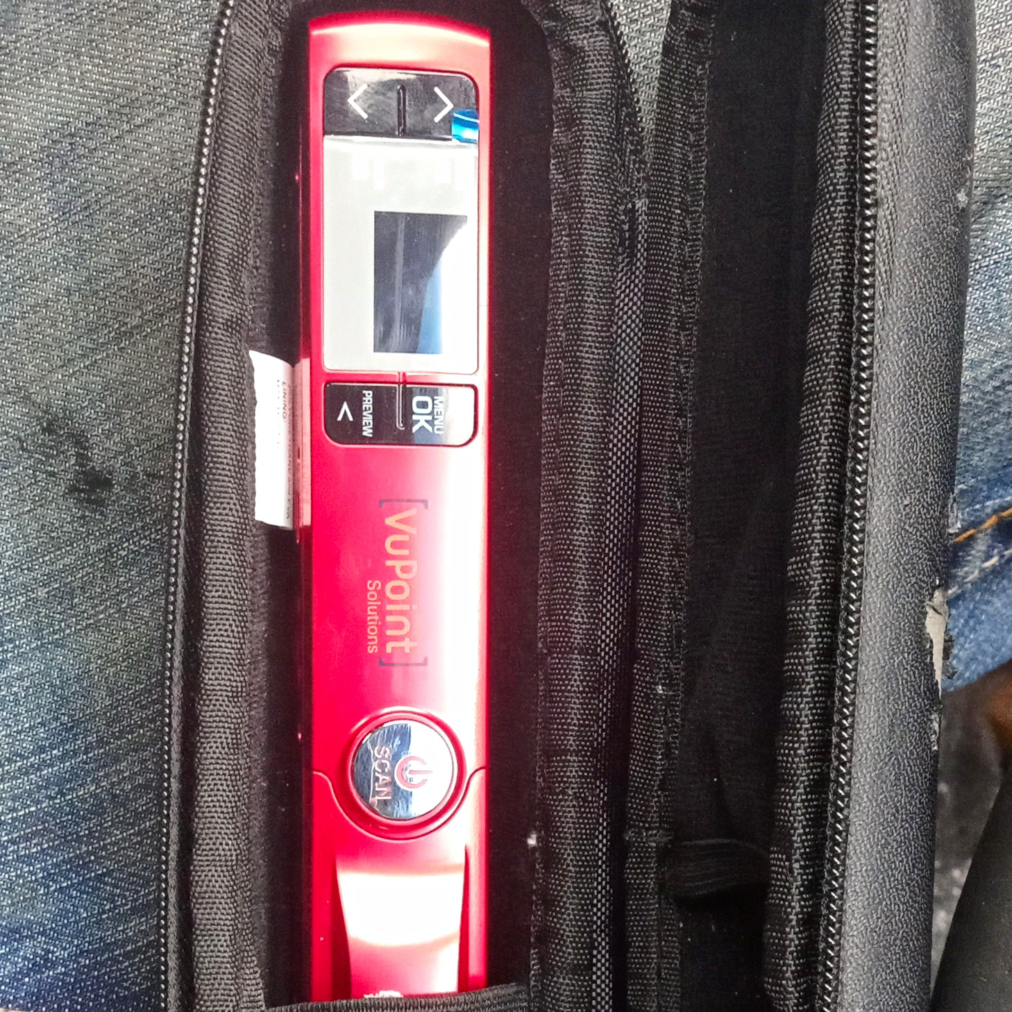 VuPoint Solutions Magic Wand II Laser Distance Measurer, Portable, Red
