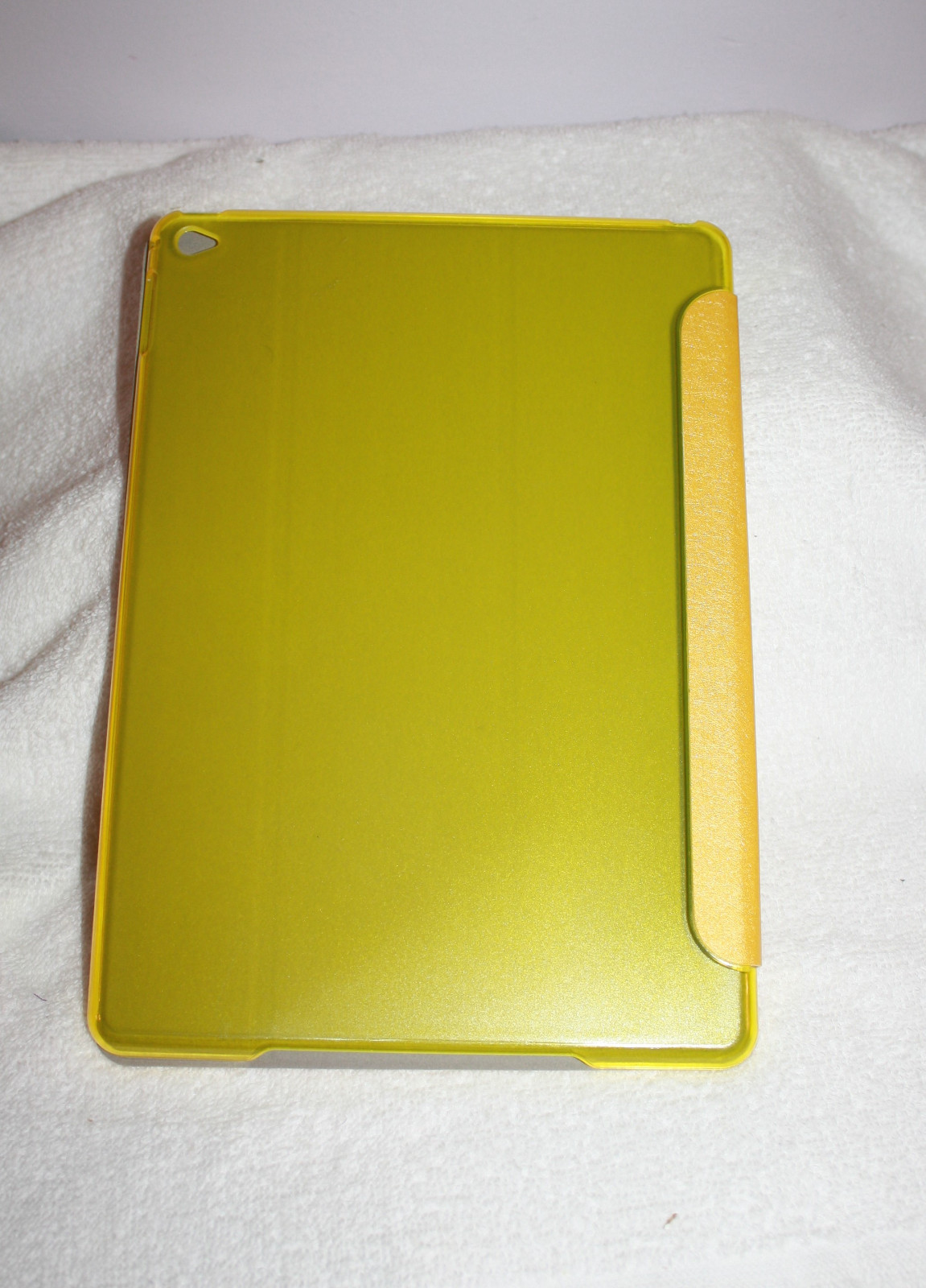 Tri-Fold Ultra Slim Case Cover for Tablet  Size 9 1/4" x 6 1/2" W  Gold Color