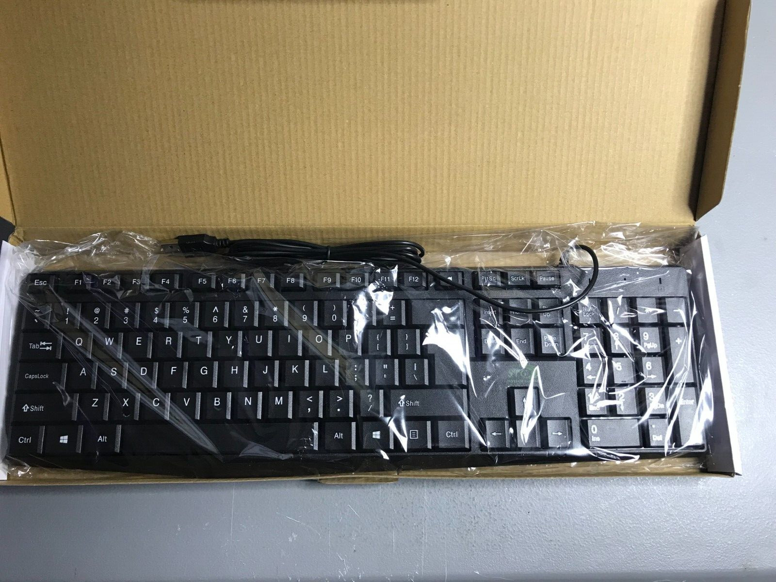 SKYTECH GLOBAL  FULL KEYBOARD wired