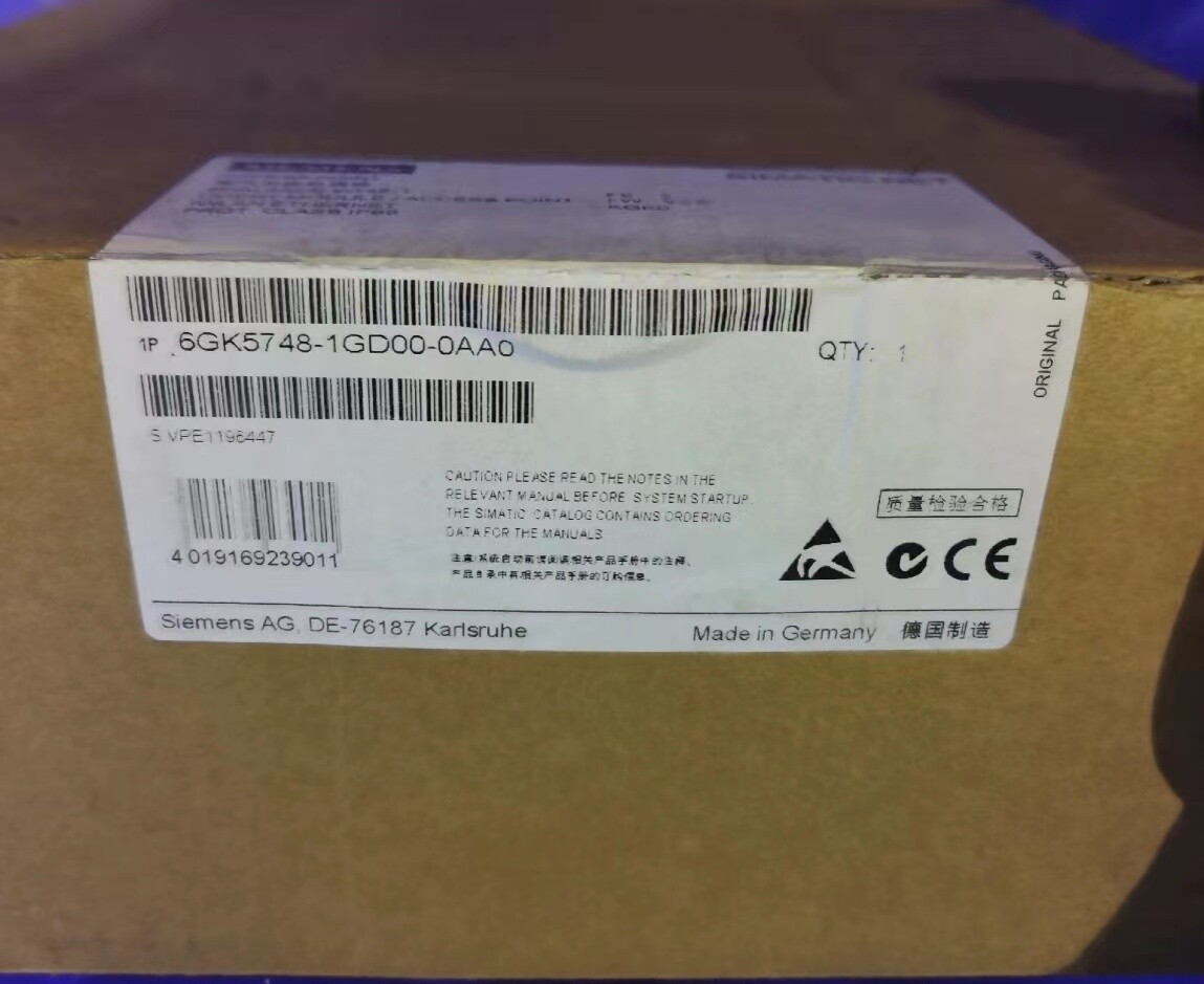 One New SIEMENS 6GK5748-1GD00-0AA0 6GK5 748-1GD00-0AA0 Expedited Shipping