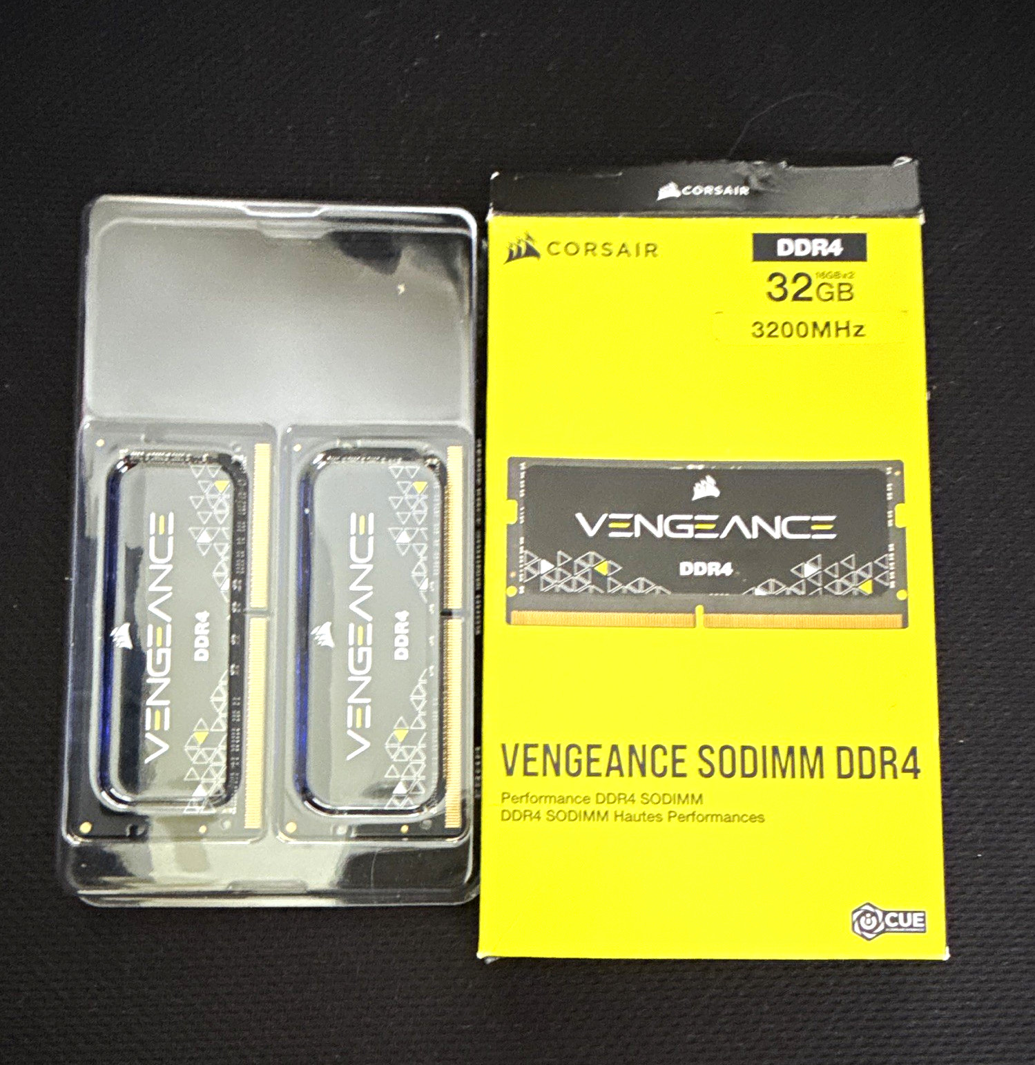Corsair Vengeance 32GB (2x16GB) DDR4-3200 260-Pin SO-DIMM CMSX32GX4M2A3200C22