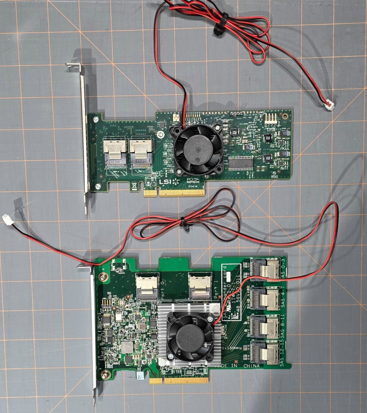 Combination LENOVO 03X3834 16 PORT 6GBPS SAS SATA EXPANDER+03T6739 LSI 9240-8i