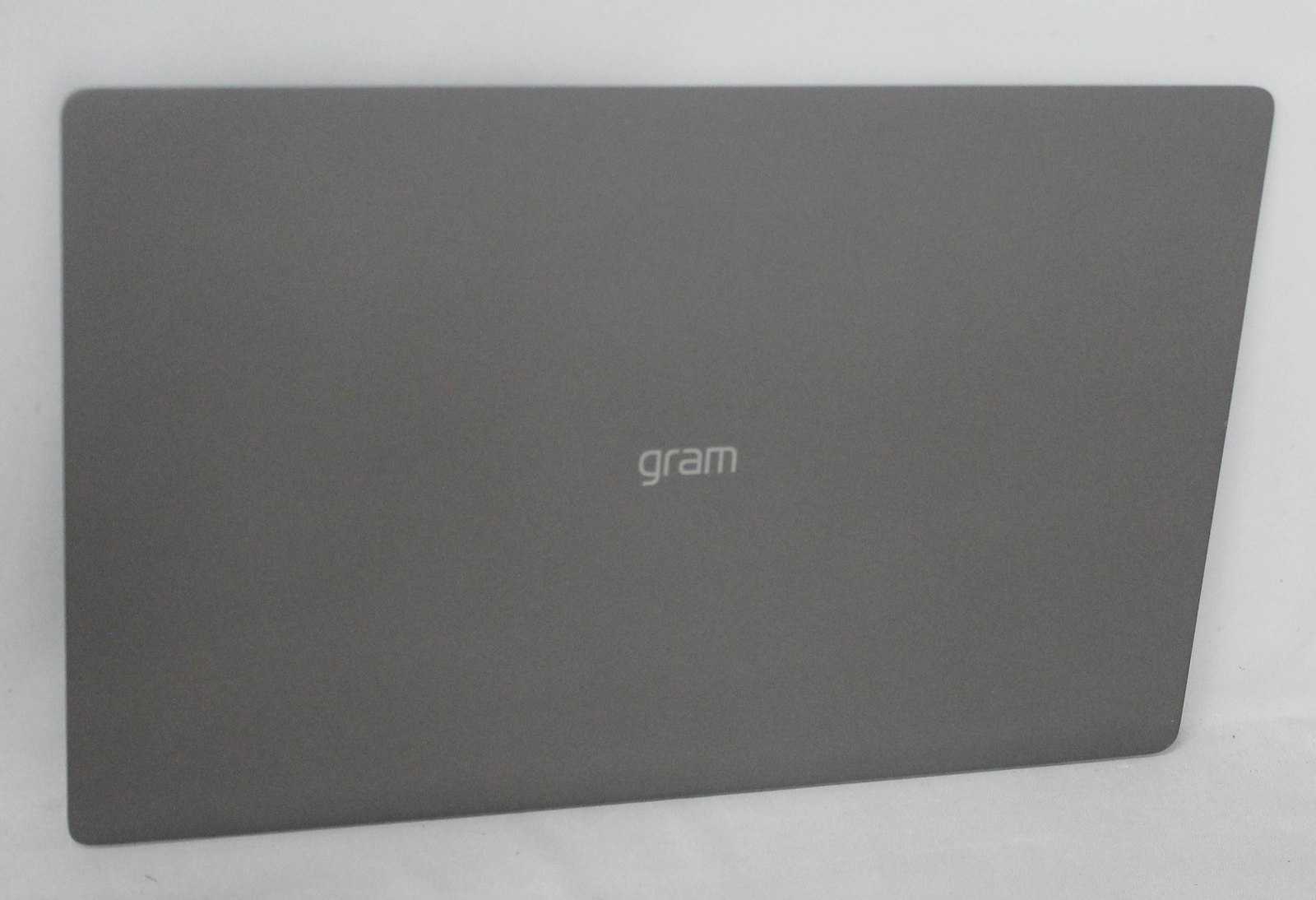 15Z95N-BACKCOVER-B Lg Gram Lcd Back Cover 15Z95N / 15Z90N Series "GRADE B"