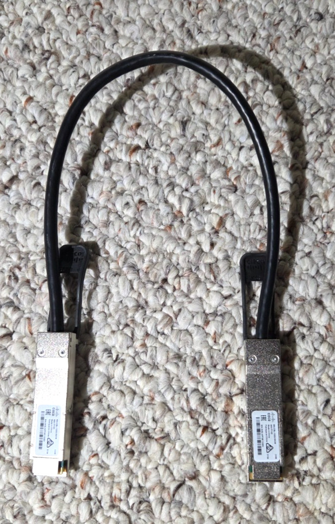 Genuine Cisco Meraki MA-CBL-100G-50CM / 600-77100  Cable / VGC