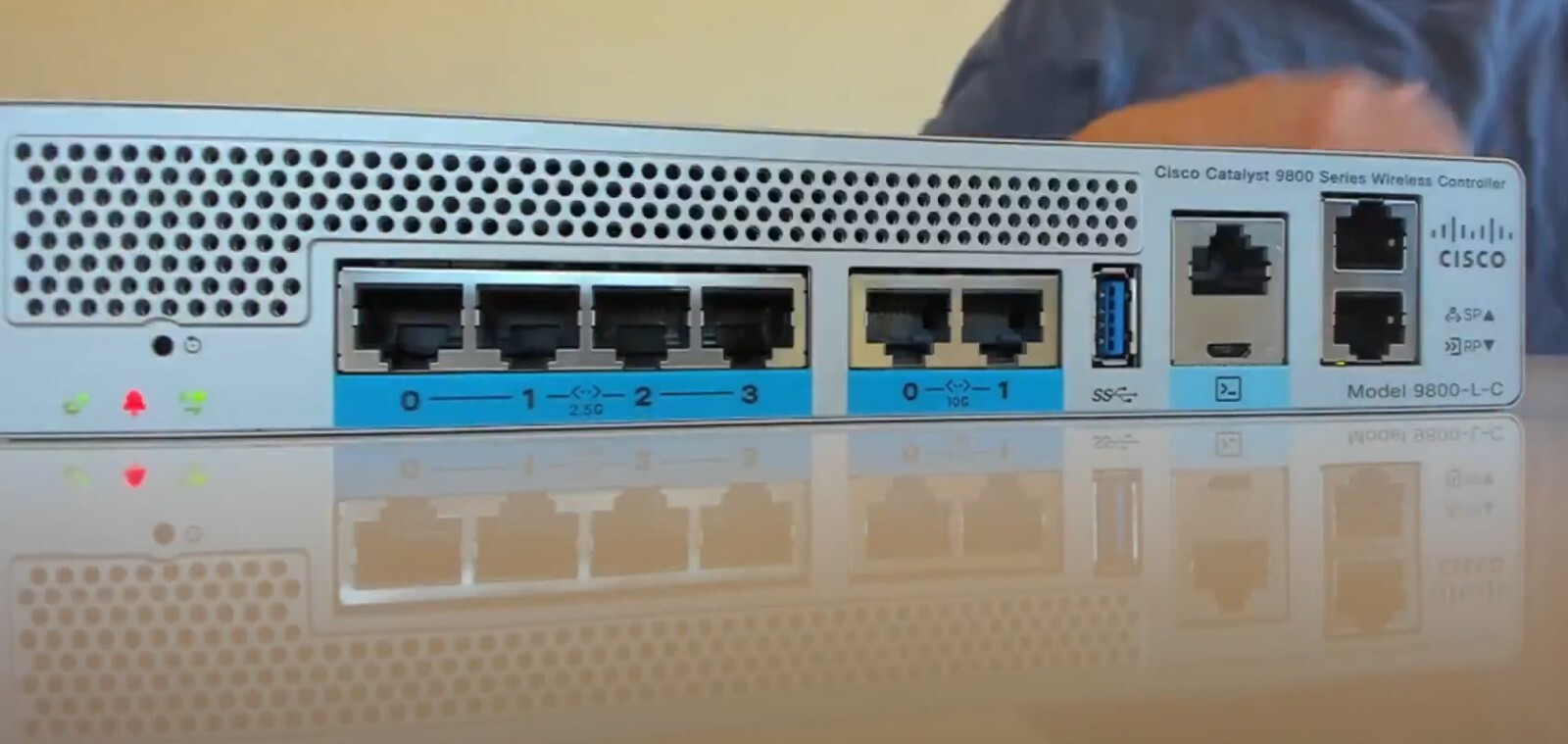Cisco C9800-L-C-K9 Catalyst 9800-L Copper Uplink Wireless LAN Controller