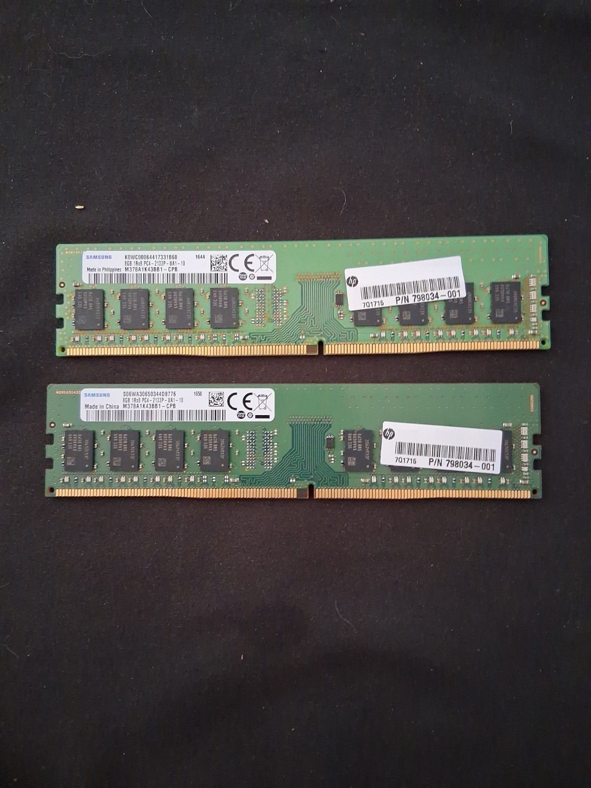 LOT FO 2 SAMSUNG 8GB 1RX8 PC4-2133P-UA1-10