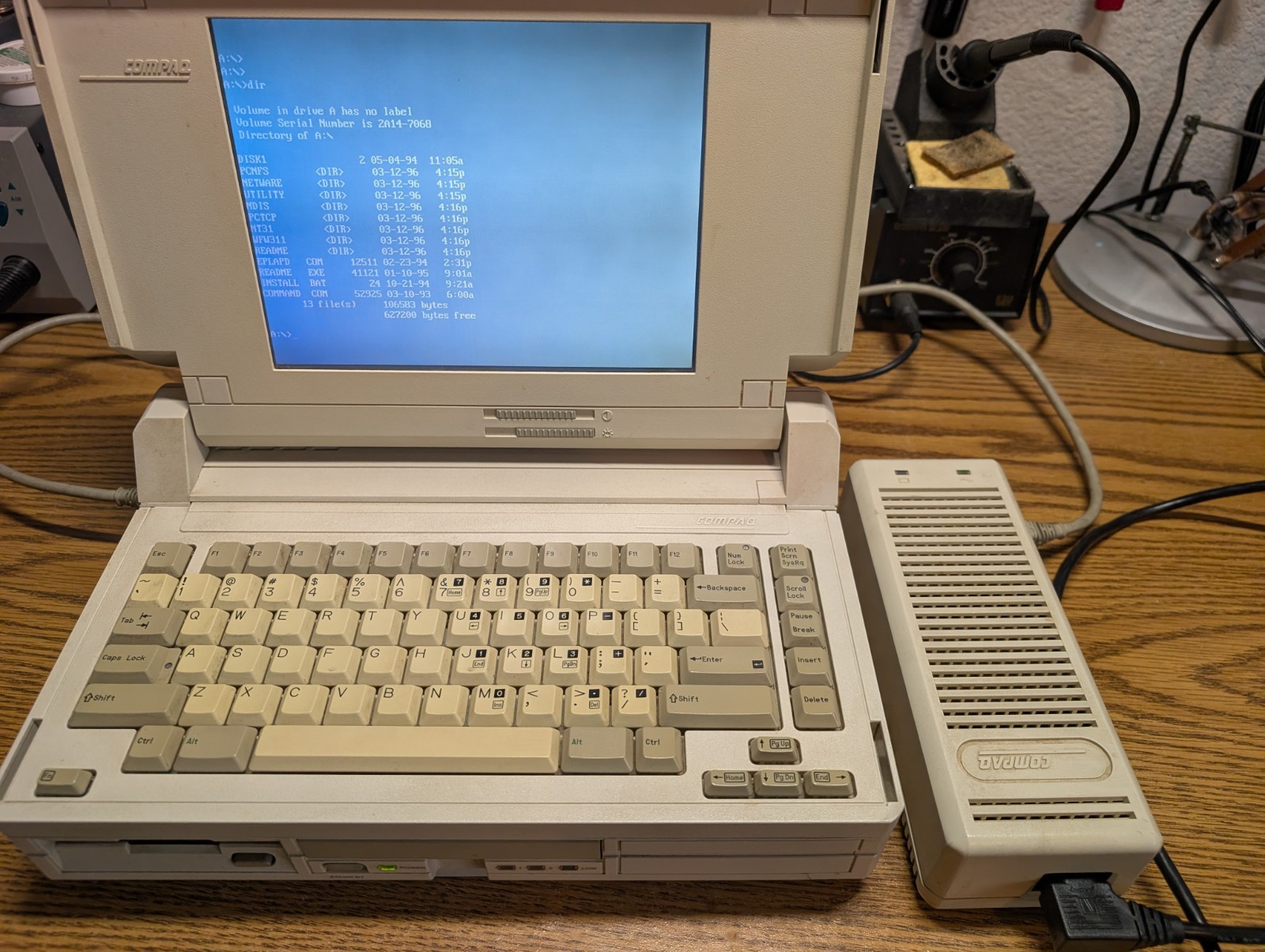Vintage Compaq SLT/386s/20 laptop Boots to DOS, power supply, CMOS dead working