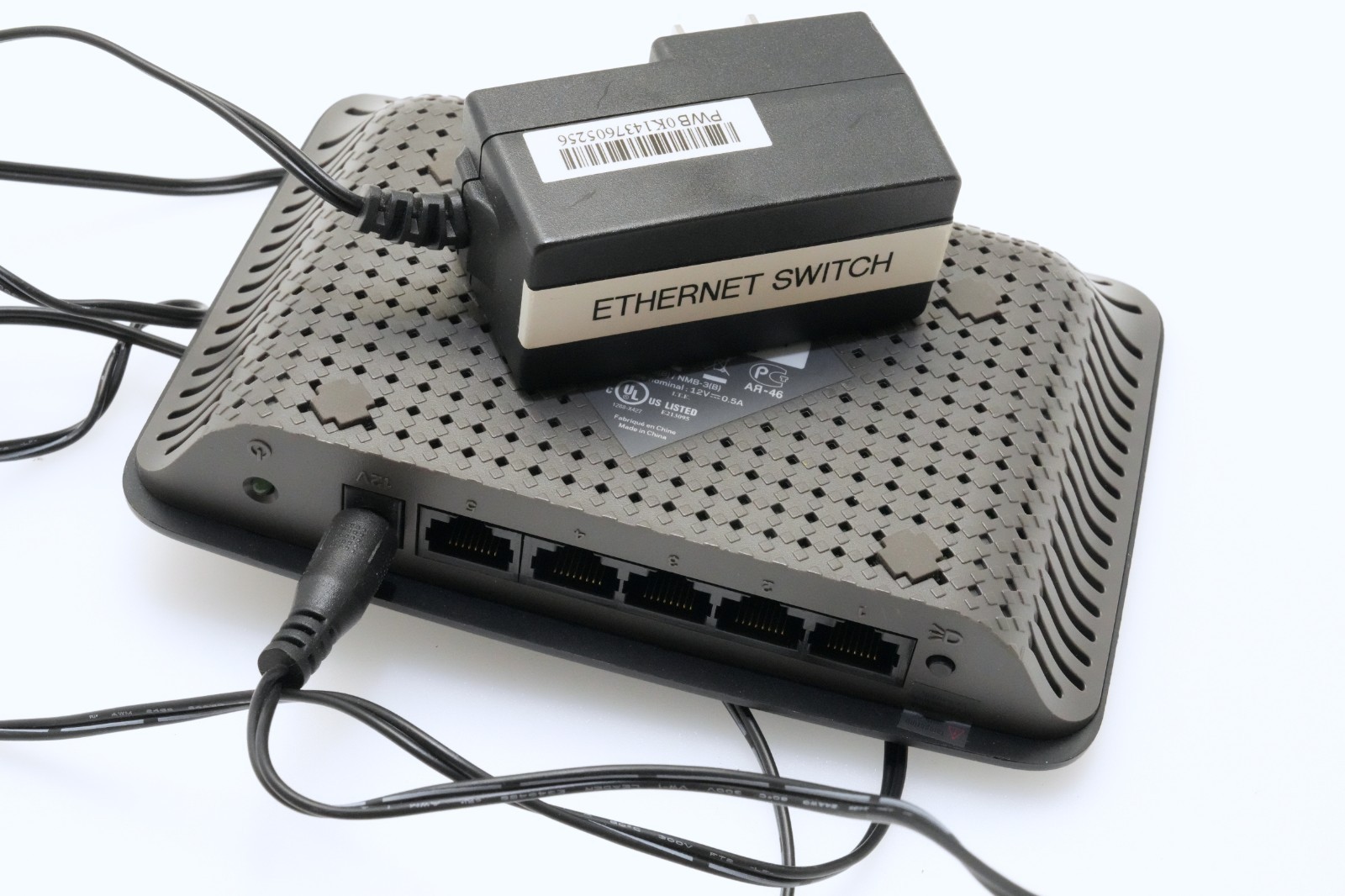 LINKSYS Model:SE1500 Five Port