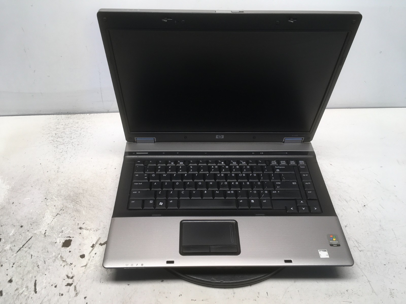 HP Compaq 6735B AMD Turion X2 Ultra ZM-80 2100MHz 2 GB NO HDD No Batt