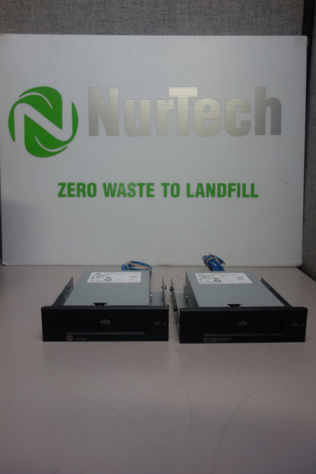 Lot of 2 HP RDX USB3 Internal Removable Disk Backup System 5697-1870 695143-001