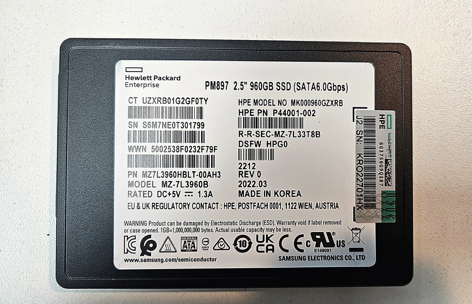 MZ7L3960HBLT-00AH3 - Samsung PM897 960GB 2.5" SATA SSD  Brand: Samsung