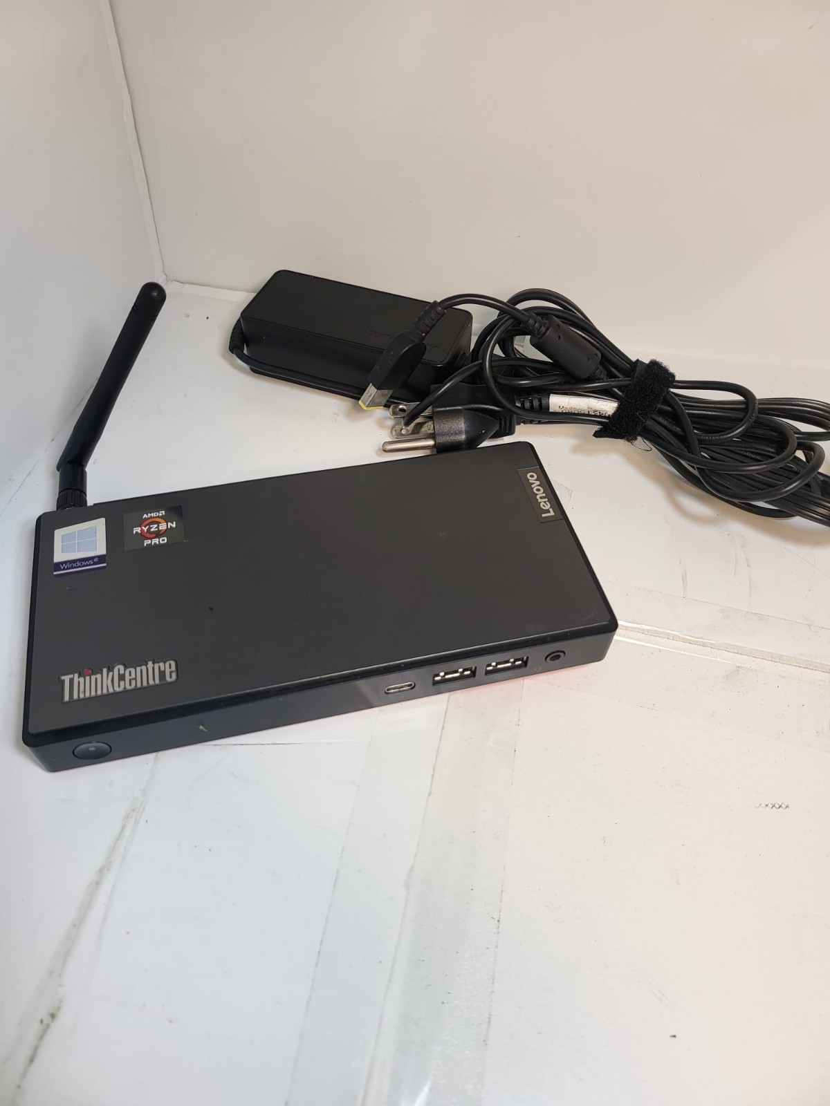 Lenovo ThinkCenter M75n Amd Ryzen 3 Pro 3300U 8GB RAM 128GB NVMe Win. 11, Wi-Fi