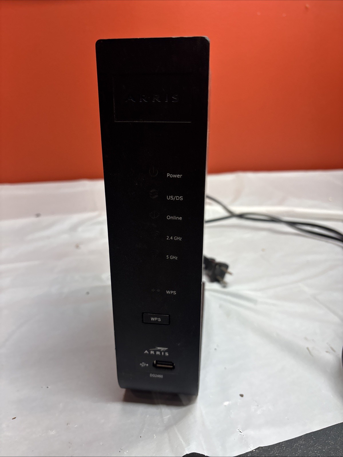 Arris DG2460A 4-Port Dual Band Wireless DOCSIS 3.0 Cable Modem Router w/ Cord
