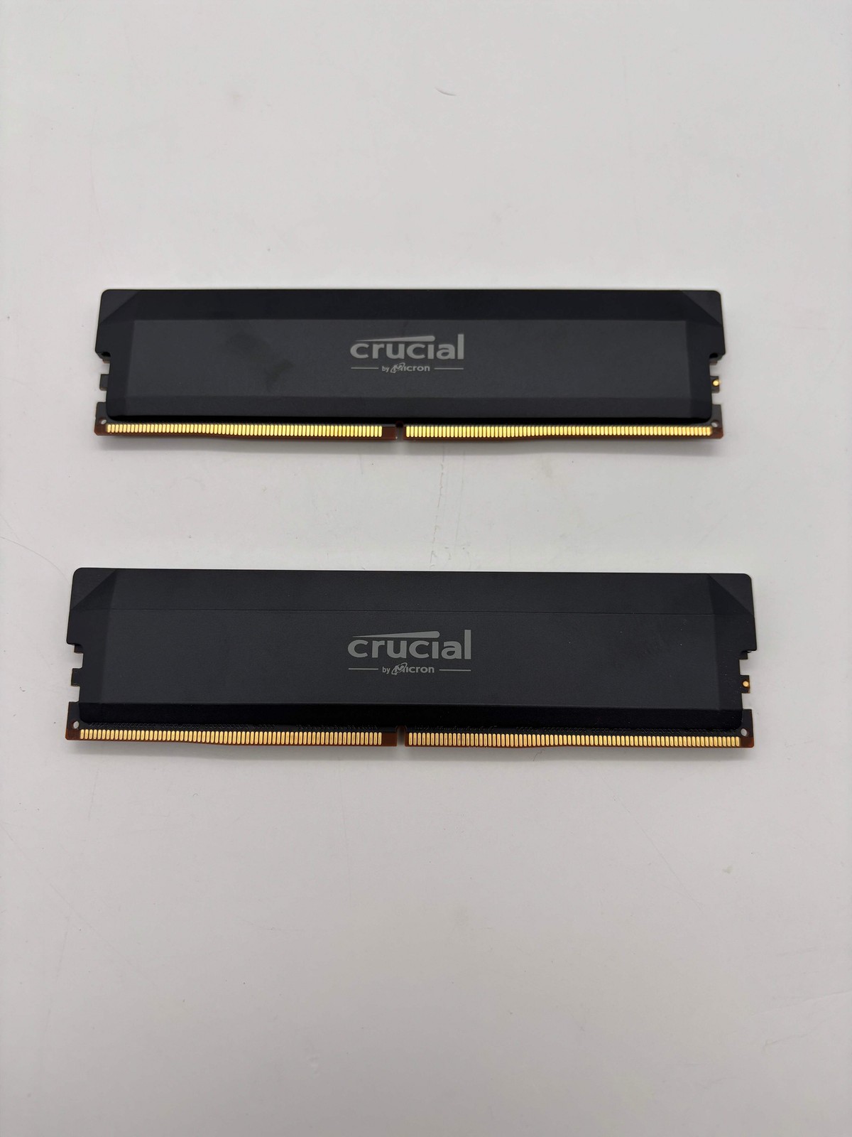 Crucial DDR5 Pro 16GB DDR5-6400 UDIMM