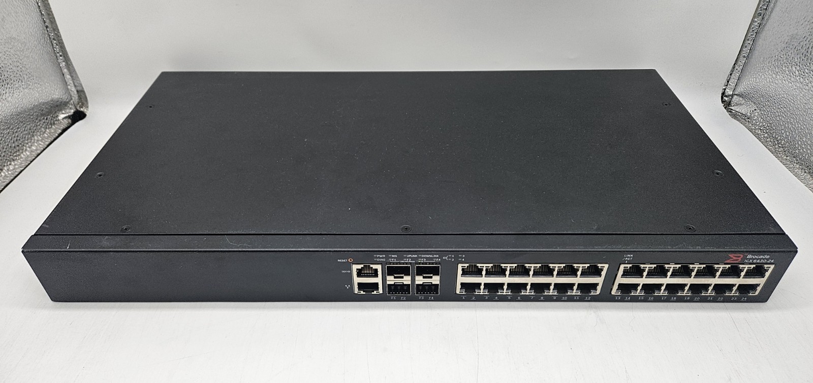 Brocade 24-Port Gigabit Ethernet & 4-Port SFP Layer 2 Network Switch ICX6430-24