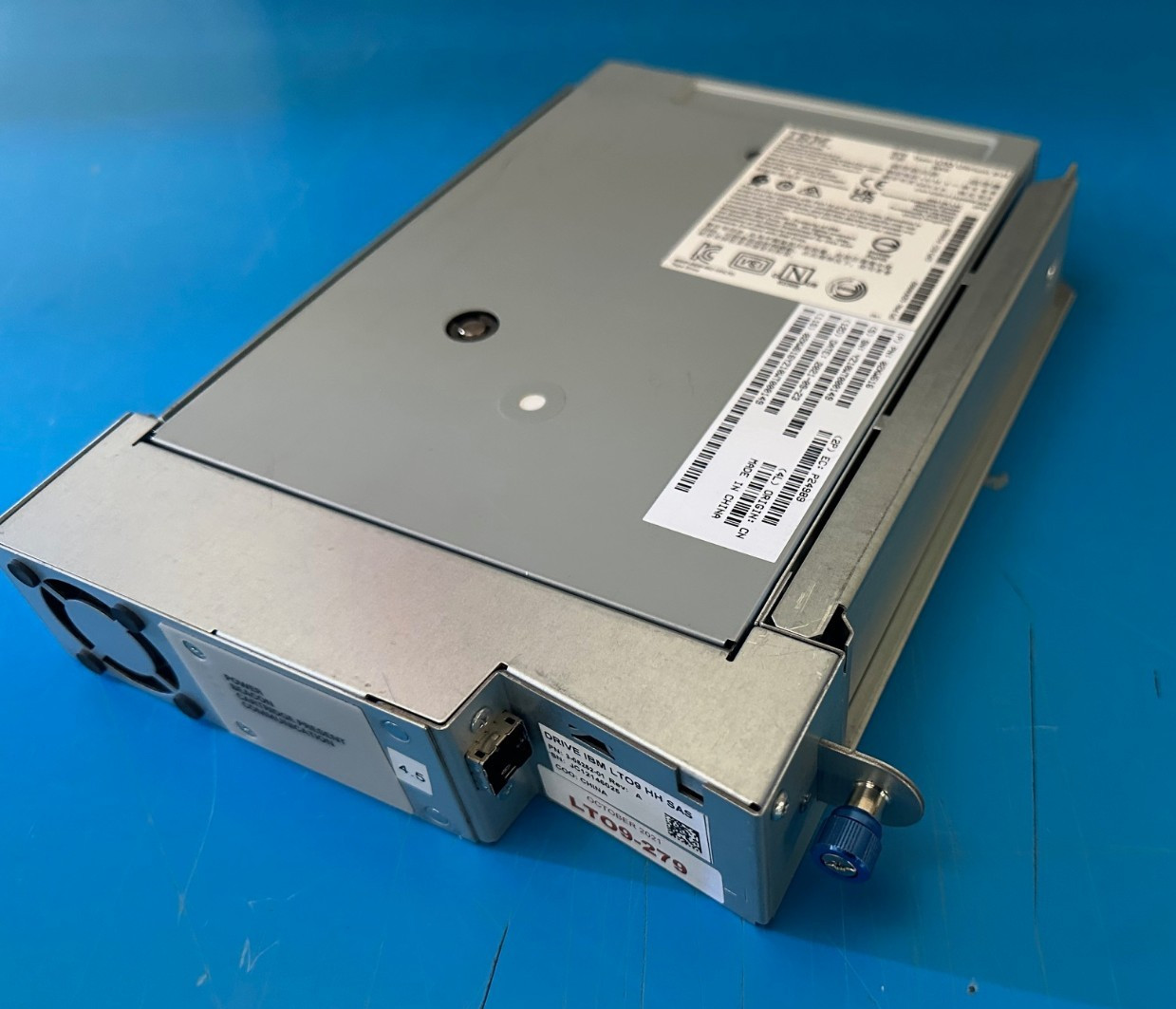 Quantum LTO9 SAS TAPE DRIVE for  i3/i6 TAPE LIBRARY  3-08252-01  - Tested