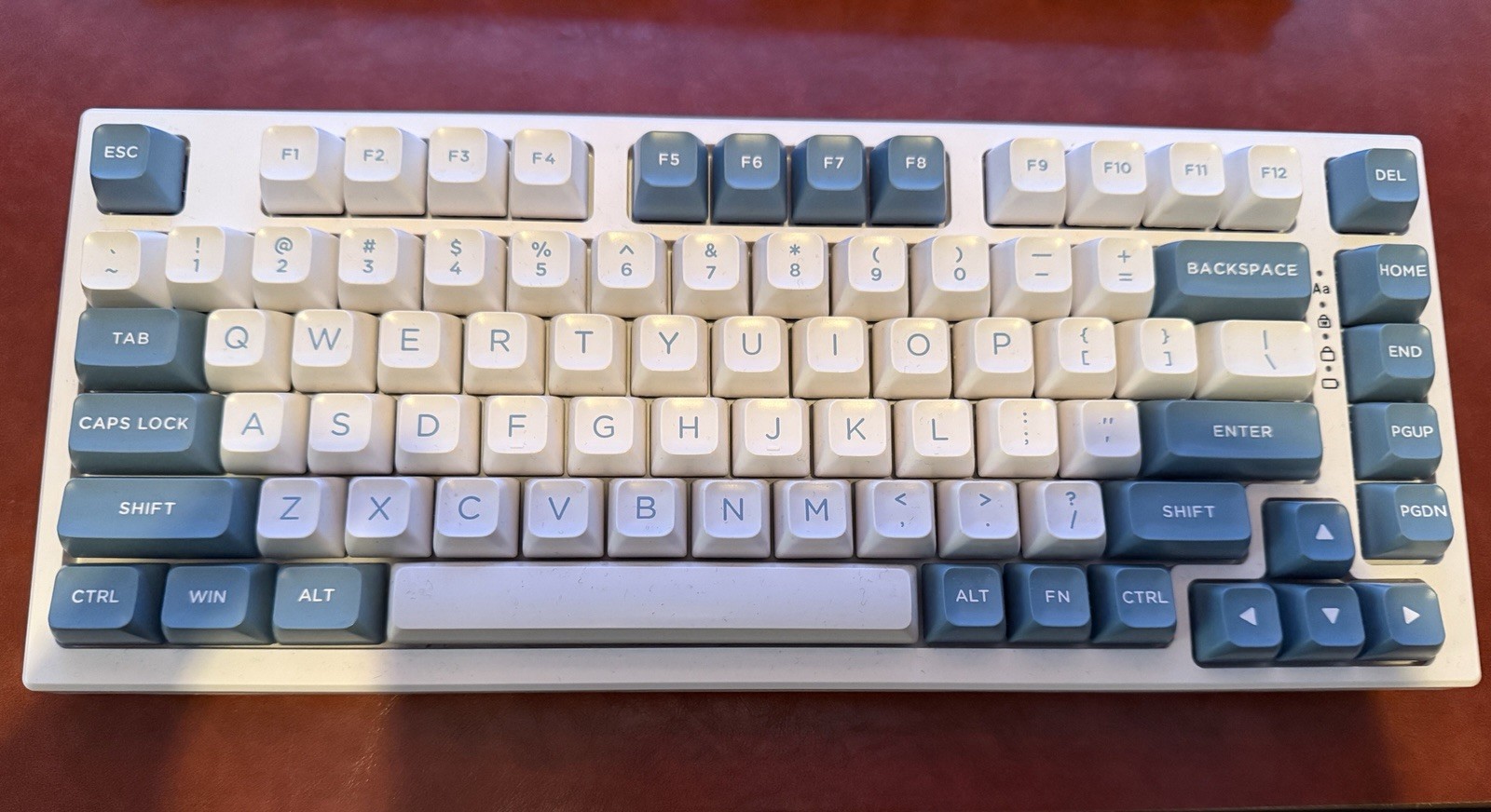 EPOMAKER EP75 75% Hot Swap BT5.0/2.4G/USB-C Wired Gaming Mechanical Keyboard